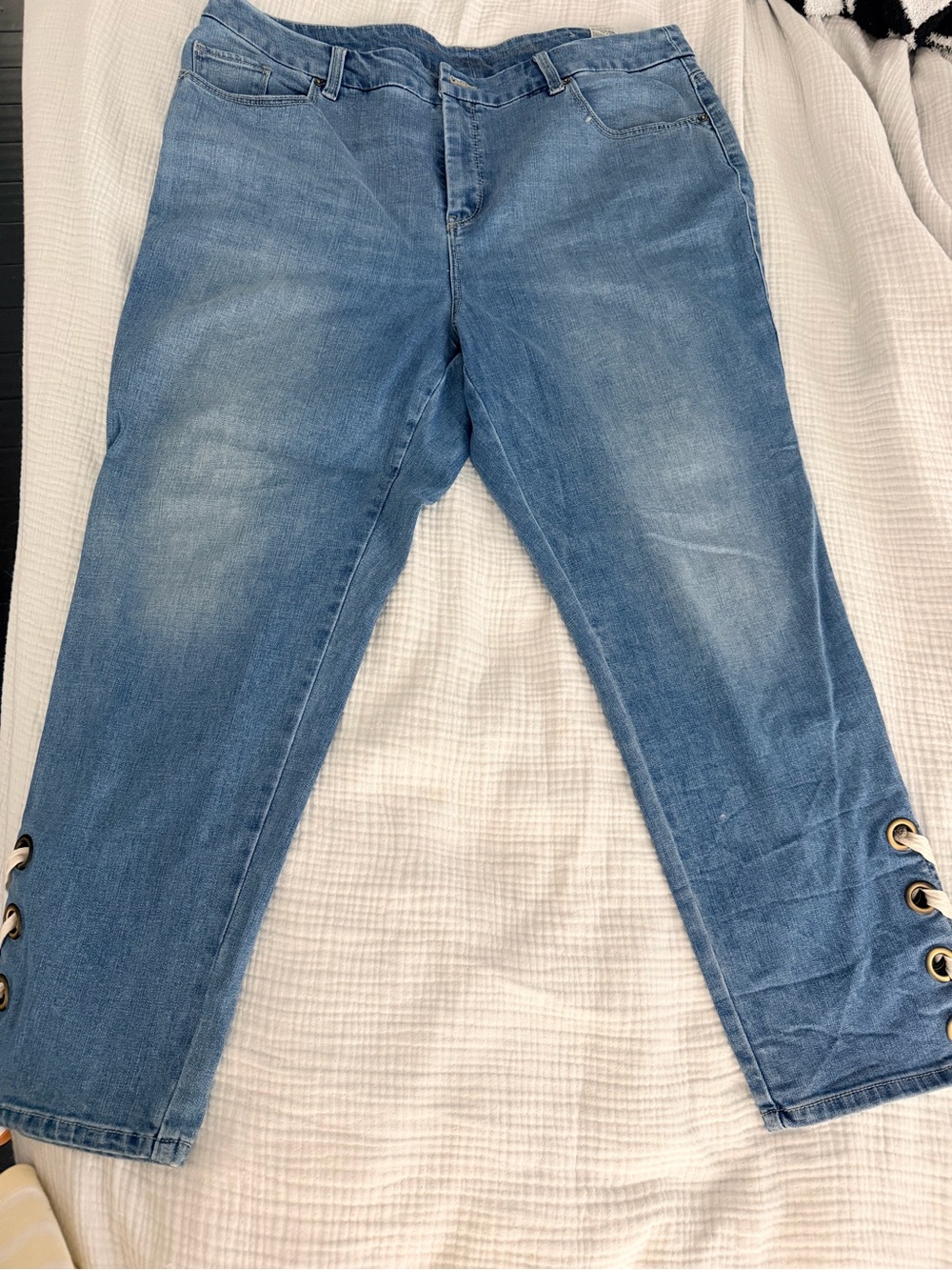 Chico's Slimming Girlfriend ankle Light Blue Cropped Jeans with Grommet Hem
